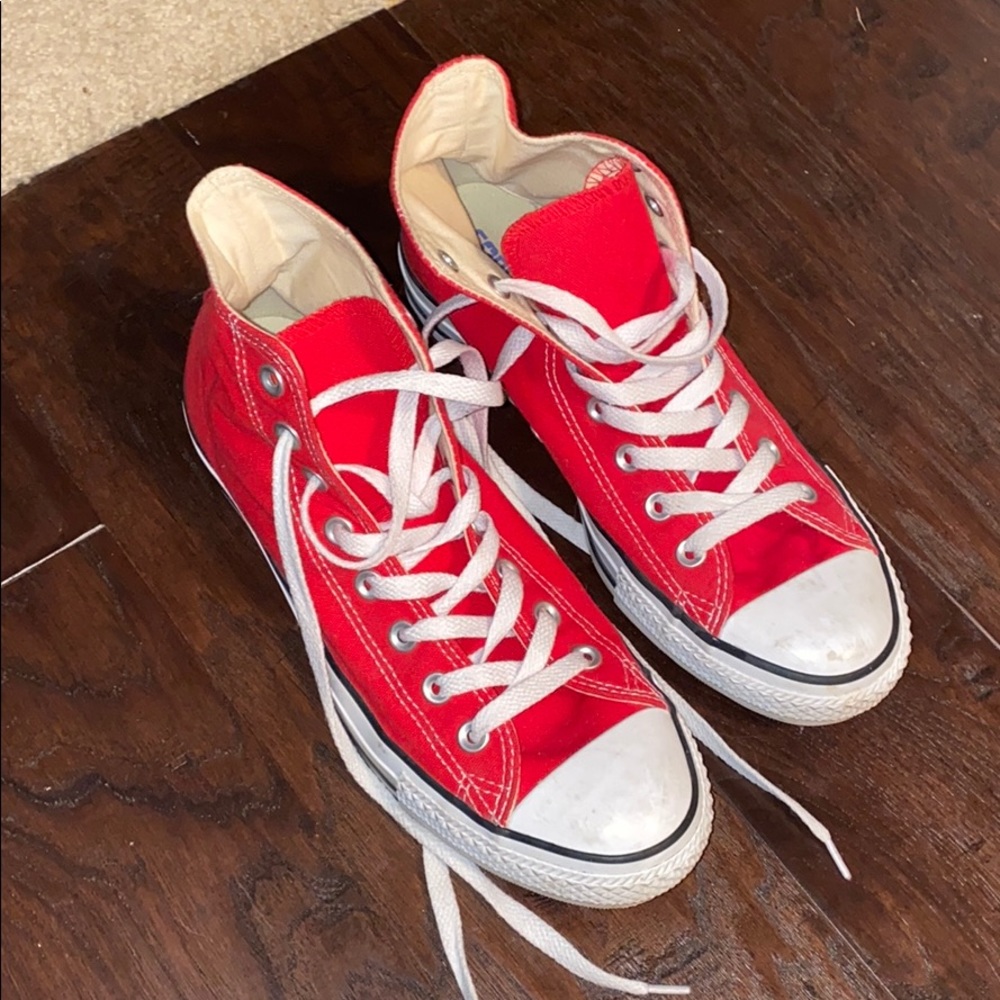 Red High top converse